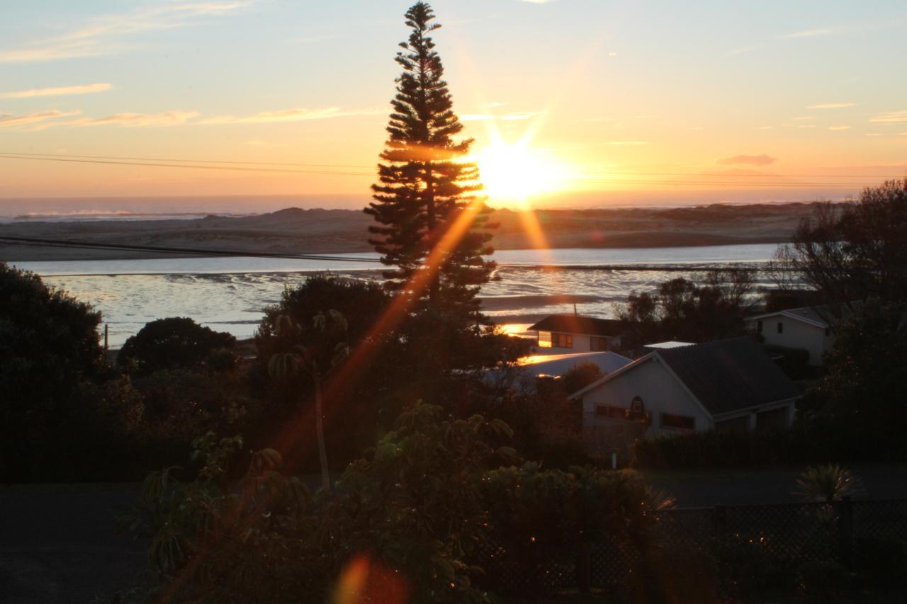 Freemans At Mangawhai Heads Apartment ภายนอก รูปภาพ